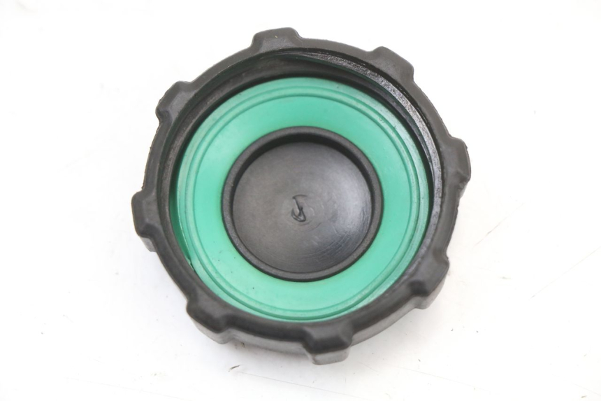 photo de FUEL TANK CAP PIAGGIO FLY 2T 50 (2004 - 2017)