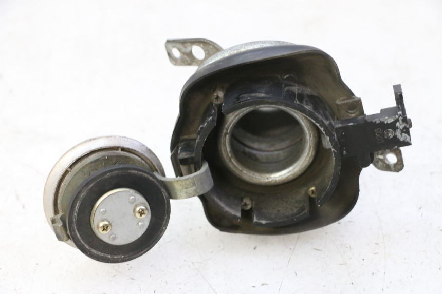 photo de FUEL TANK CAP KYMCO GRAND DINK 125 (2002 - 2007)