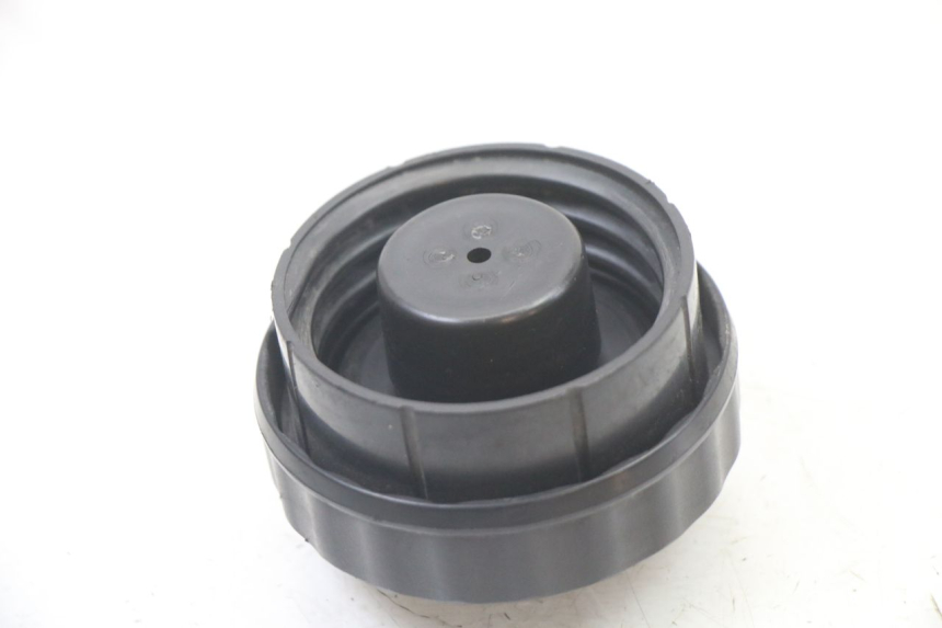 photo de FUEL TANK CAP HONDA FES S-WING SWING ABS 125 (2007 - 2015)