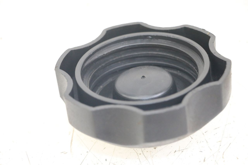 photo de FUEL TANK CAP HYTRACK HY S 4X4 410 (2013 - 2016)
