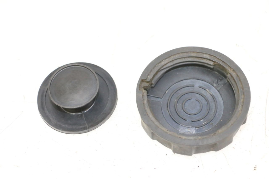 photo de FUEL TANK CAP PEUGEOT KISBEE 2T 50 (2010 - 2017)
