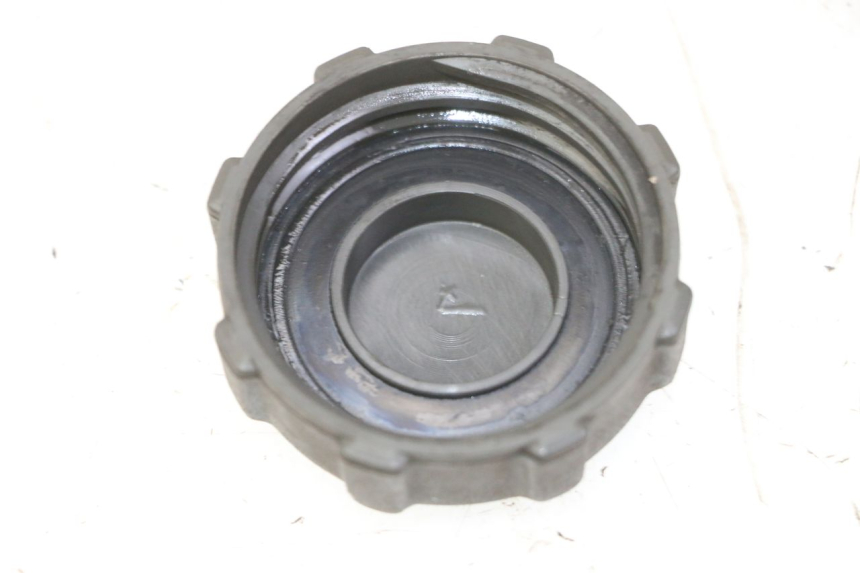 photo de FUEL TANK CAP PIAGGIO MP3 RL 250 (2007 - 2010)