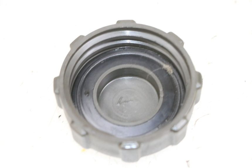 photo de FUEL TANK CAP PIAGGIO MP3 125 (2006 - 2014)