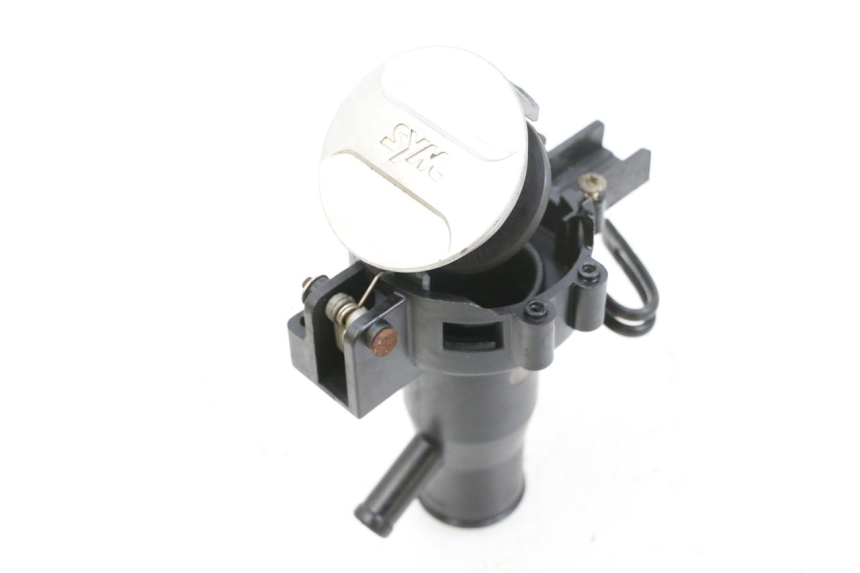 photo de FUEL TANK CAP SYM ORBIT III 3 4T 50 (2021 - 2025) - Component detail