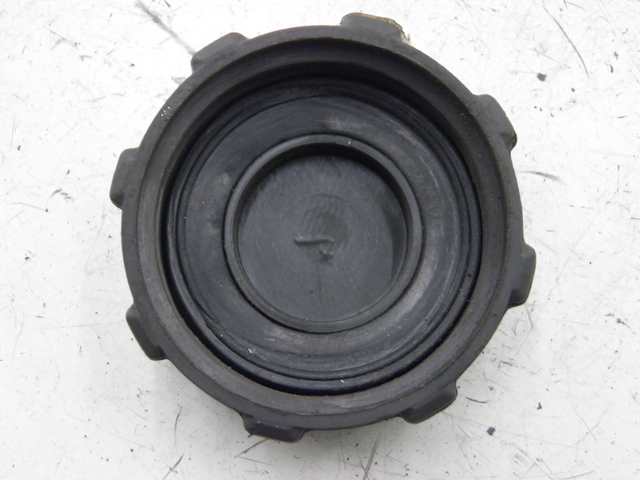 photo de FUEL TANK CAP PIAGGIO CARNABY 125 (2007 - 2011)