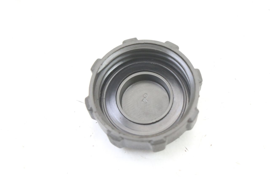 photo de FUEL TANK CAP PIAGGIO MP3 LT 400 (2007 - 2012)