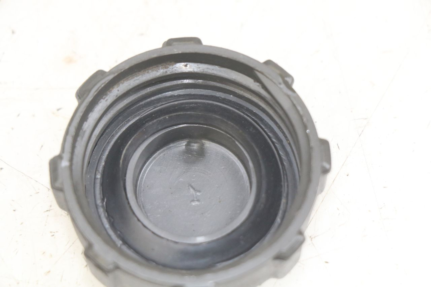 photo de FUEL TANK CAP PIAGGIO VESPA S 2T 50 (2007 - 2014)