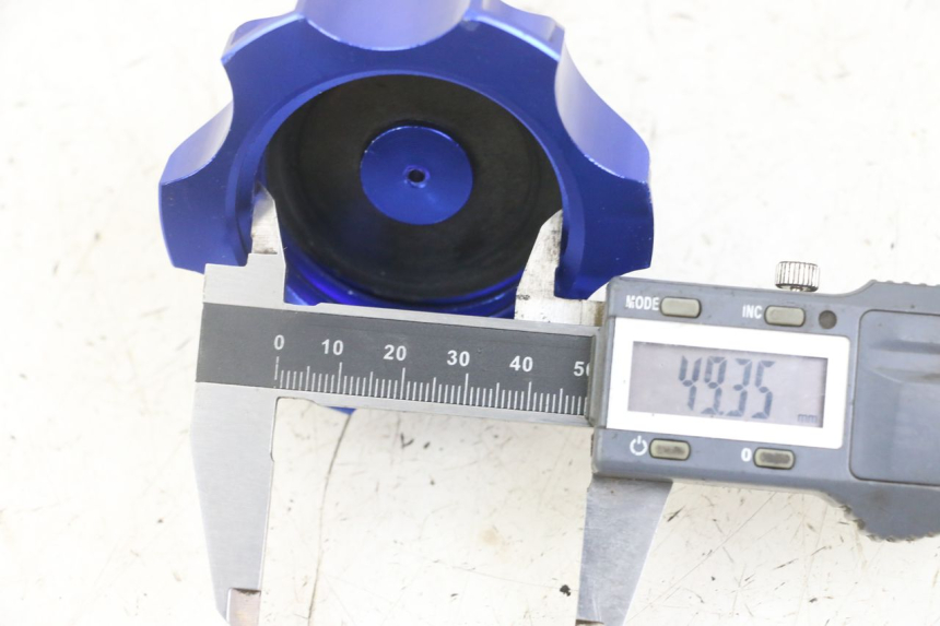 photo de FUEL TANK CAP APOLLO RFZ 125