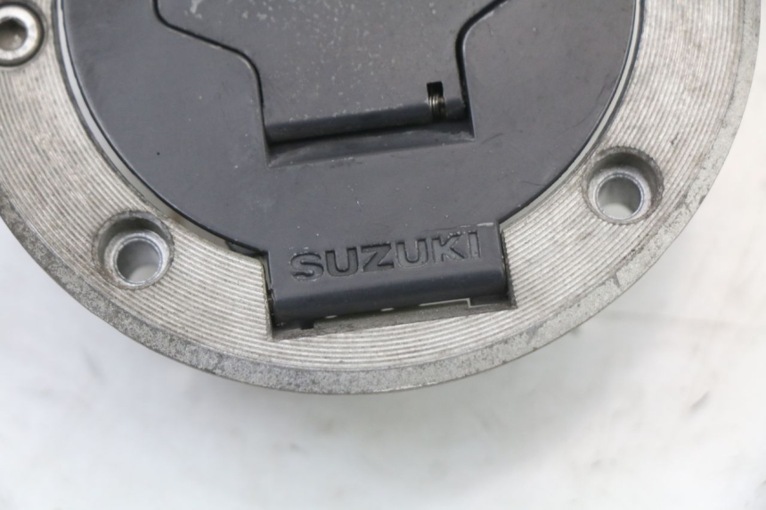 photo de FUEL TANK CAP SUZUKI SV S 650 (1999 - 2002)