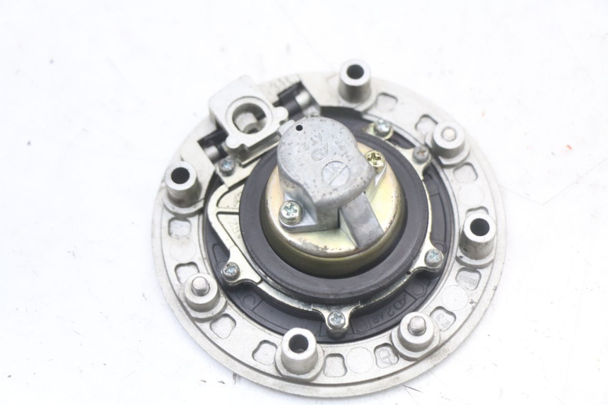 photo de FUEL TANK CAP SUZUKI SV S 650 (1999 - 2002)