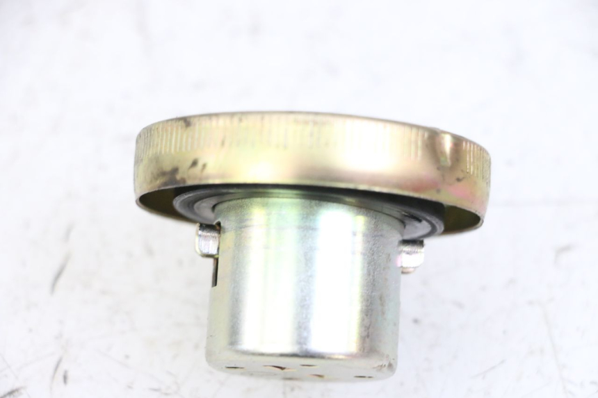 photo de FUEL TANK CAP SYM FIDDLE 3 III 50 (2014 - 2020)