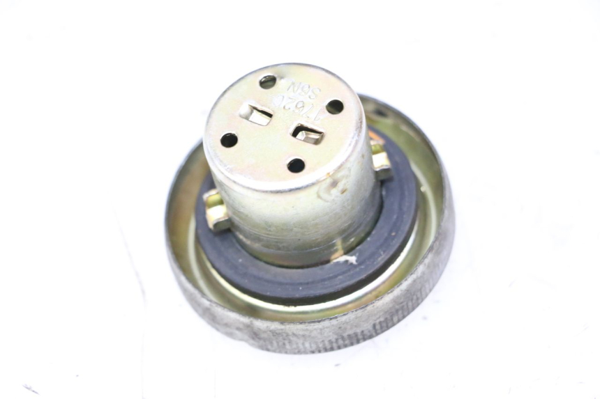 photo de FUEL TANK CAP PEUGEOT TWEET PRO CARGO 50 (2018 - 2020)