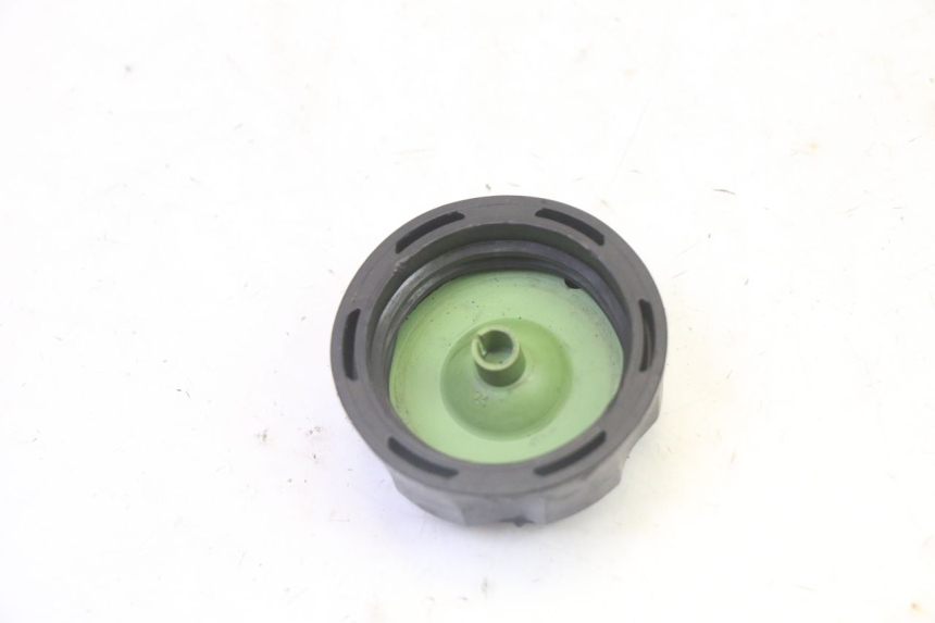 photo de FUEL TANK CAP PIAGGIO VESPA S 2T 50 (2007 - 2014)