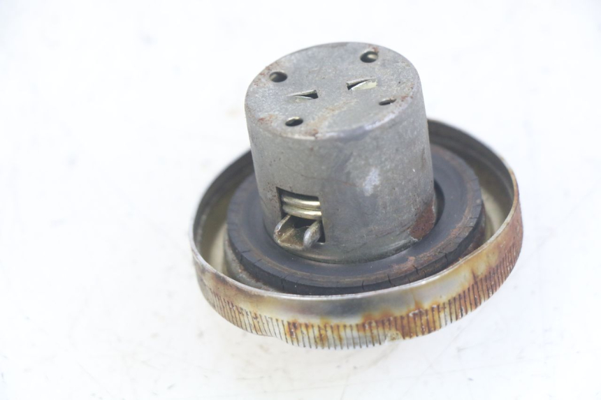 photo de FUEL TANK CAP SHINERAY XY250 STXE 250 (2006 - 2012)