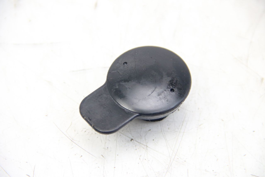 photo de OIL TANK CAP PGO BIG MAX 50 (2001 - 2009)