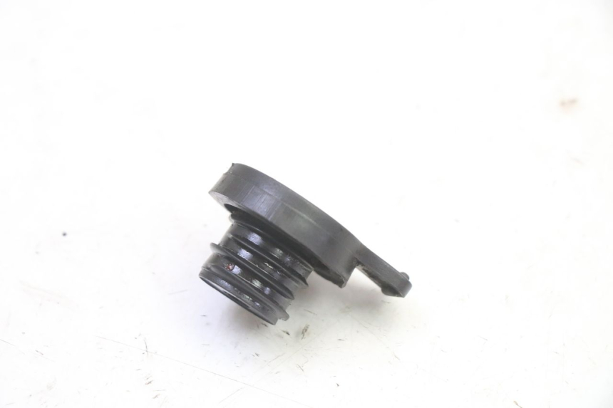 photo de OIL TANK CAP APRILIA ETX 125 (1998 - 2002)