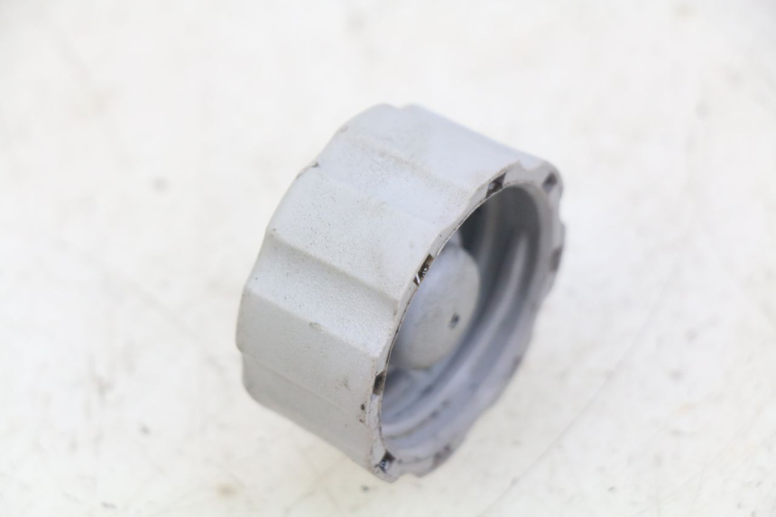 photo de OIL TANK CAP HONDA FES PANTHEON 2T 125 (1998 - 2002)
