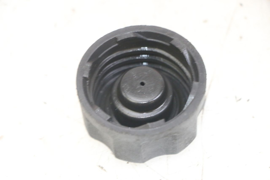 photo de OIL TANK CAP PEUGEOT JET FORCE CARBU 50 (2003 - 2016)