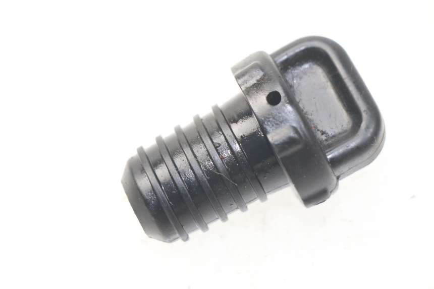 photo de OIL TANK CAP PEUGEOT KISBEE 2T 50 (2010 - 2017)