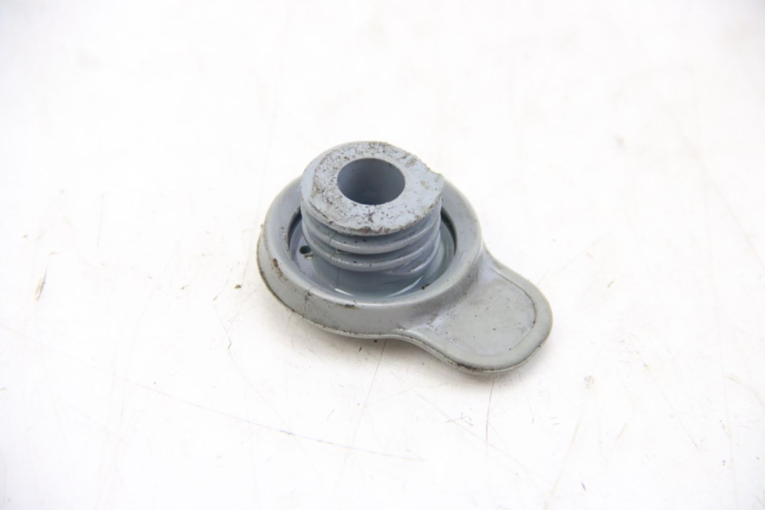photo de OIL TANK CAP MBK OVETTO 2T 50 (2007 - 2017)