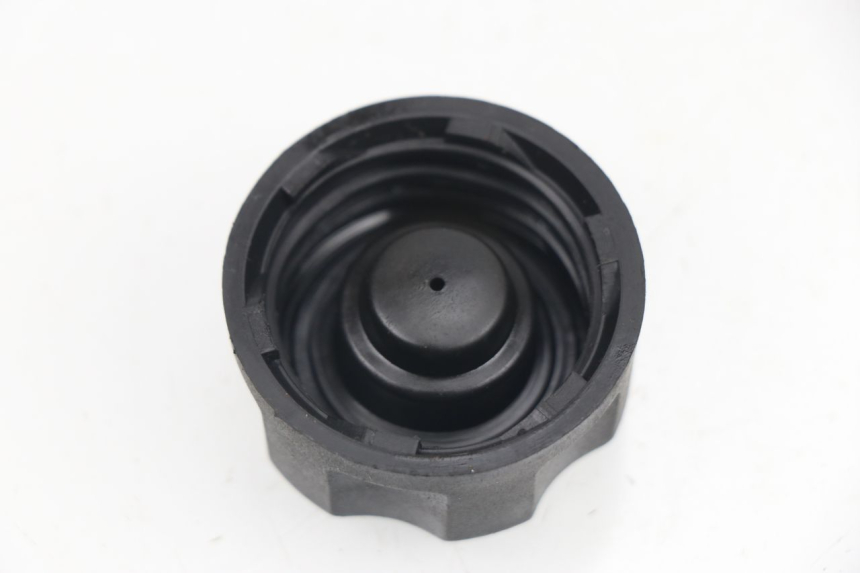 photo de OIL TANK CAP PEUGEOT LUDIX 50 (2005 - 2007)