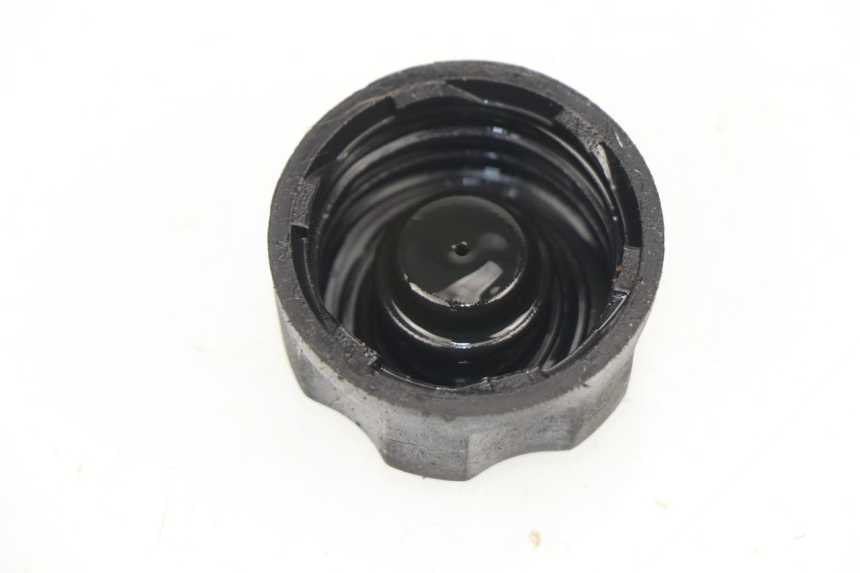 photo de OIL TANK CAP PEUGEOT LUDIX 50 (2008 - 2017)