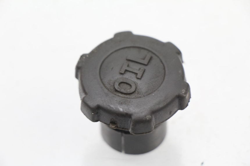 photo de OIL TANK CAP PIAGGIO FLY 2T 50 (2004 - 2017)