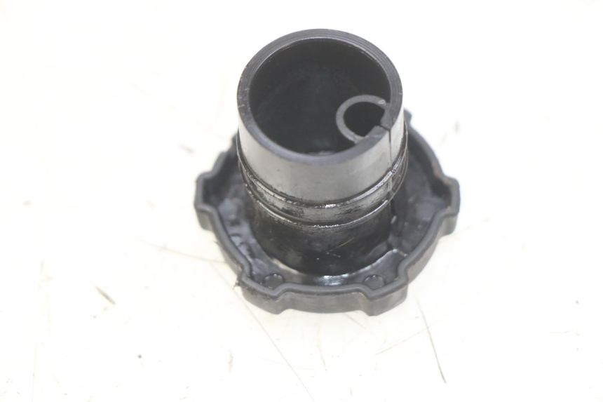 photo de OIL TANK CAP PIAGGIO FLY 2T 50 (2004 - 2017)