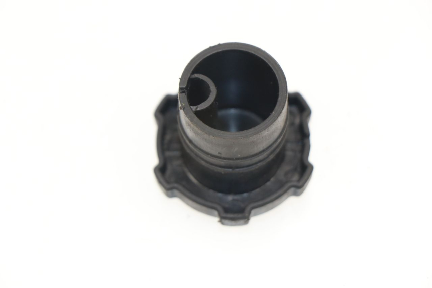 photo de OIL TANK CAP PIAGGIO FLY 2T 50 (2004 - 2017)