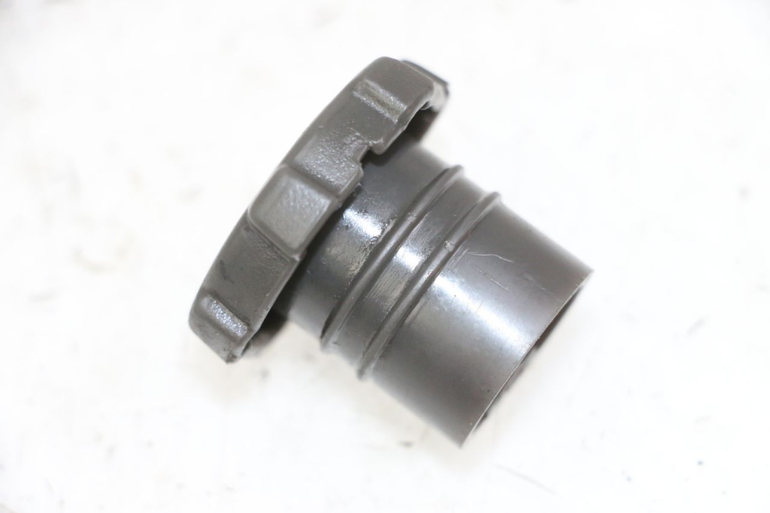 photo de OIL TANK CAP PIAGGIO VESPA S 2T 50 (2007 - 2014)