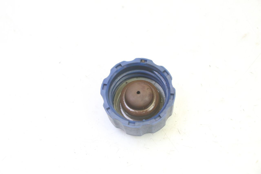 photo de OIL TANK CAP PEUGEOT SATELIS 125 (2006 - 2009)