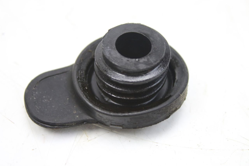 photo de OIL TANK CAP YAMAHA TDR DELTABOX 125 (1993 - 2003)