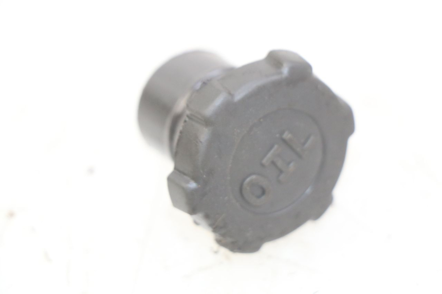 photo de OIL TANK CAP PIAGGIO VESPA PRIMAVERA 2T 50 (2013 - 2018)