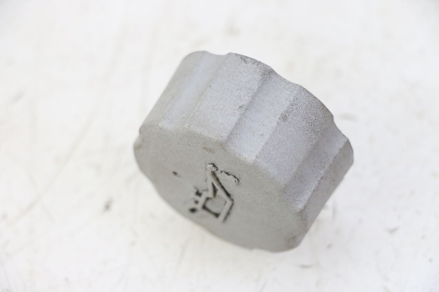 photo de OIL TANK CAP HONDA X8R 50 (1998 - 2003)