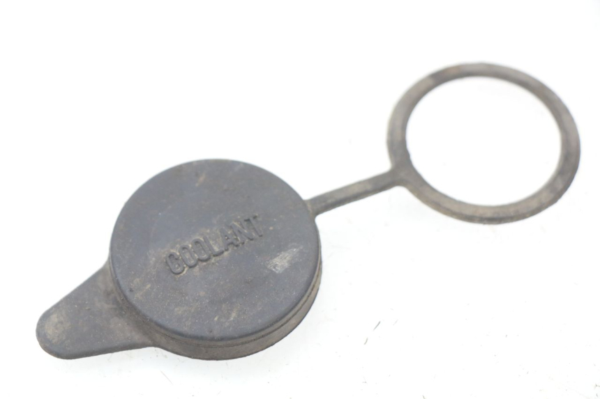 photo de EXPANSION TANK CAP HONDA CBF 500 (2004 - 2007)