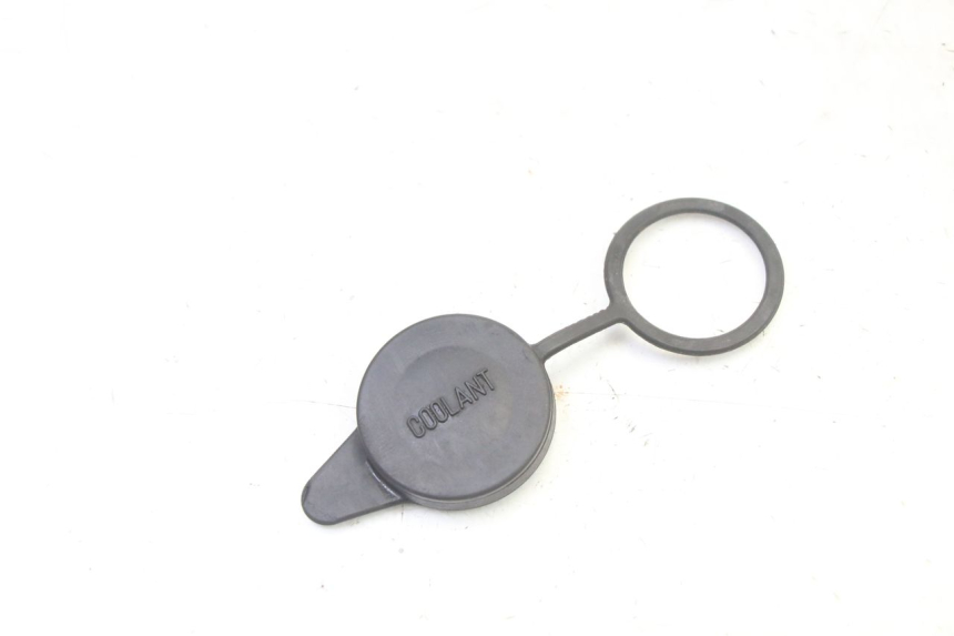 photo de EXPANSION TANK CAP HONDA CBR RR FIREBLADE 900 (1992 - 1994)