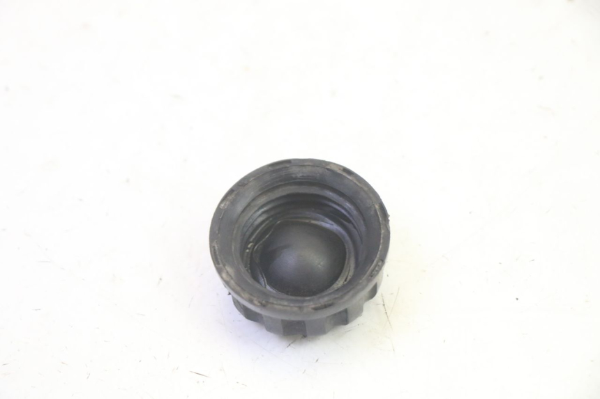 photo de EXPANSION BOTTLE CAP KAWASAKI GPZ RX 1000 (1986 - 1988) - Zoom on usage condition