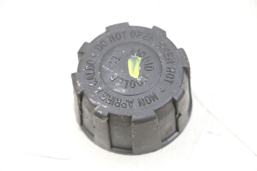 photo de EXPANSION TANK CAP PIAGGIO MP3 RL 250 (2007 - 2010) - Main view