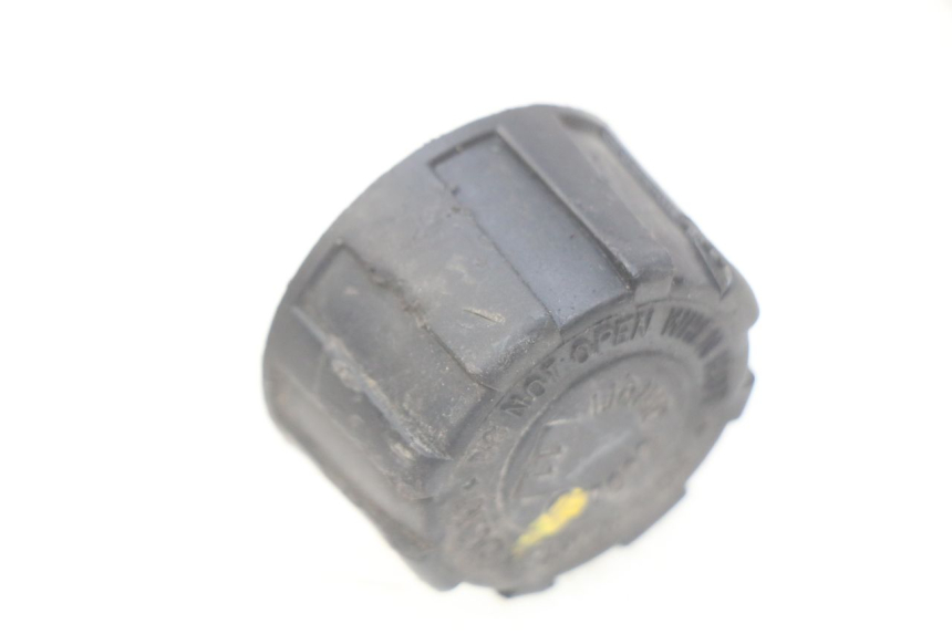 photo de EXPANSION TANK CAP GILERA NEXUS 125 (2009 - 2013)