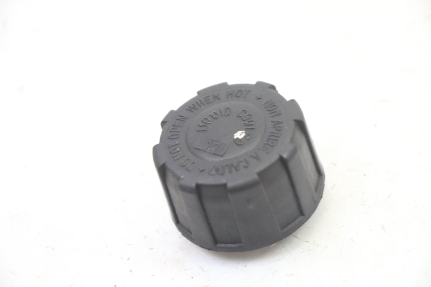 photo de EXPANSION TANK CAP GILERA NEXUS 125 (2009 - 2013)