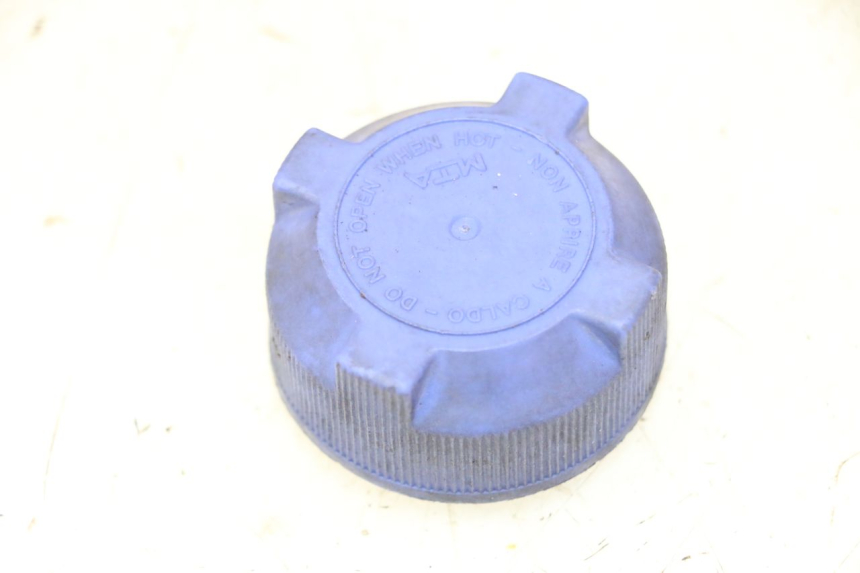 photo de EXPANSION BOTTLE CAP PEUGEOT SATELIS 125 (2013 - 2018)