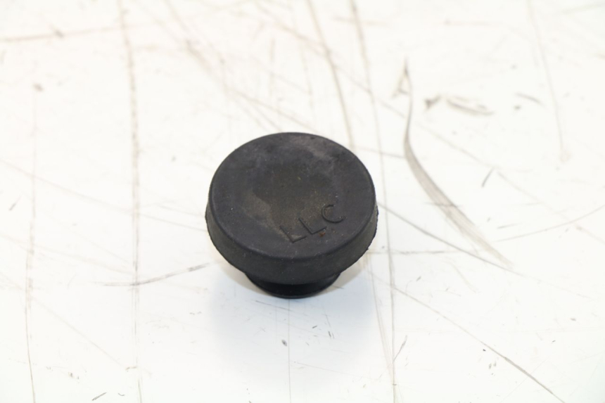 photo de EXPANSION TANK CAP SUZUKI UH BURGMAN 125 (2002 - 2006)