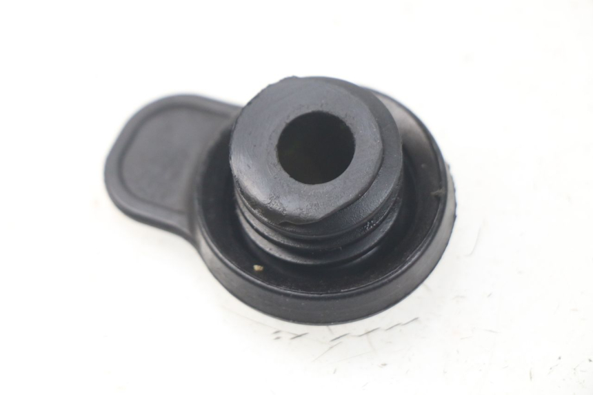 photo de EXPANSION BOTTLE CAP YAMAHA YP X-MAX XMAX 400 (2014 - 2017)