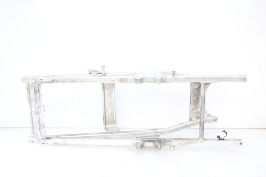 photo de REAR SUBFRAME HONDA CBR RR FIREBLADE 900 (1992 - 1994)