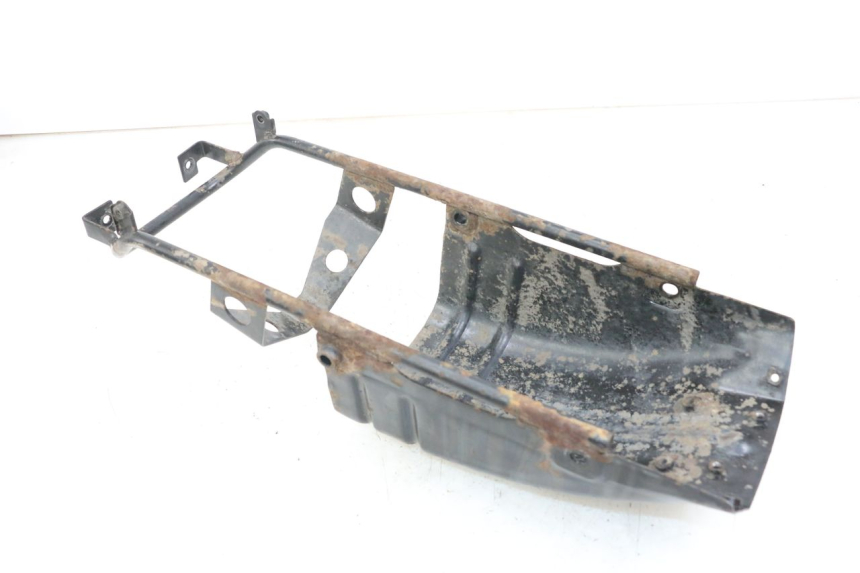 photo de REAR SUBFRAME SUZUKI GZ MARAUDER 125 (1998 - 2004)
