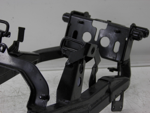 photo de REAR SUBFRAME KYMCO QUANNON NAKED 125 (2010) - Zoom on usage condition