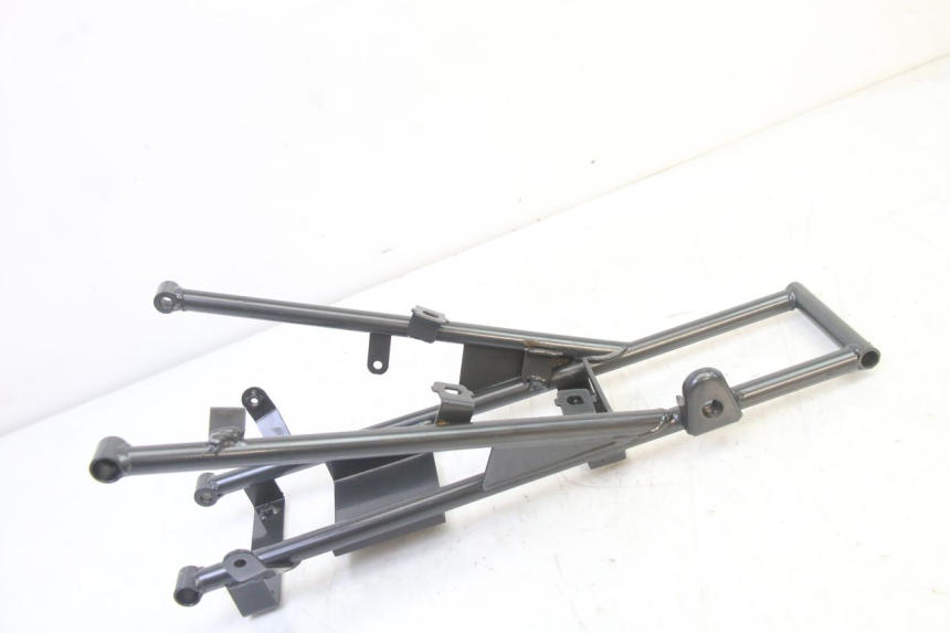 photo de REAR FRAME LOOP APOLLO RFZ 125