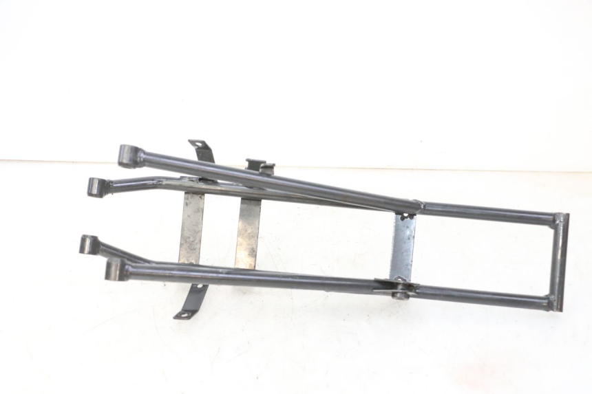 photo de REAR FRAME LOOP APOLLO RFZ 125