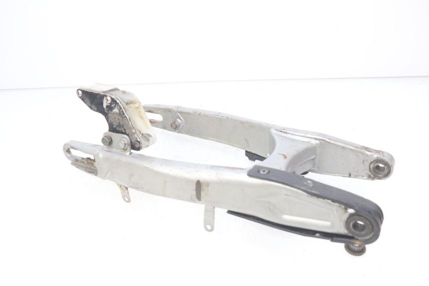 photo de SWINGARM APOLLO RFZ 125