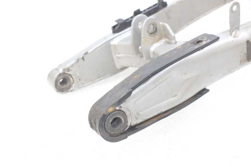 photo de SWINGARM APOLLO RFZ 125